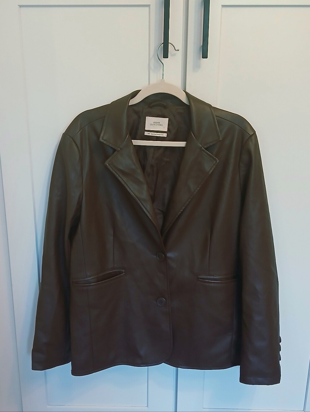 Urbab Outfitters Brown Faux Leather Blazer Small. Brand new with extra buttons.